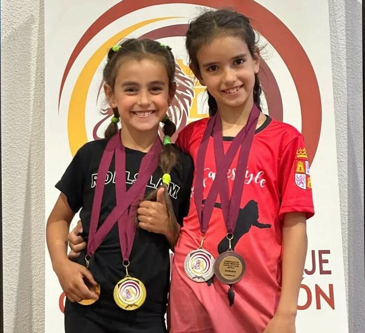 Ana y María Sánchez Borrego, medalla de oro y plata en el campeonato regional de patinaje Inline Freestyle